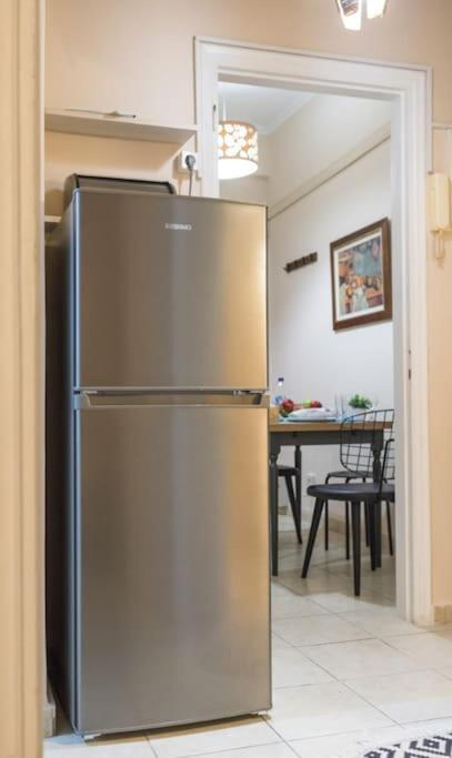 Apartment In The Centre Of Athina アテネ エクステリア 写真